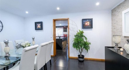 Residential - Single Family Home - T3 - Rabo de Peixe, Ribeira Grande - PT