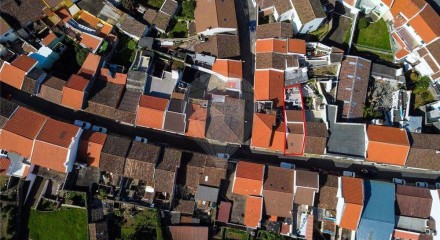 Residential - Single Family Home - T3 - Rabo de Peixe, Ribeira Grande - PT