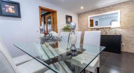Residential - Single Family Home - T3 - Rabo de Peixe, Ribeira Grande - PT