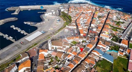 Residential - Single Family Home - T3 - Rabo de Peixe, Ribeira Grande - PT