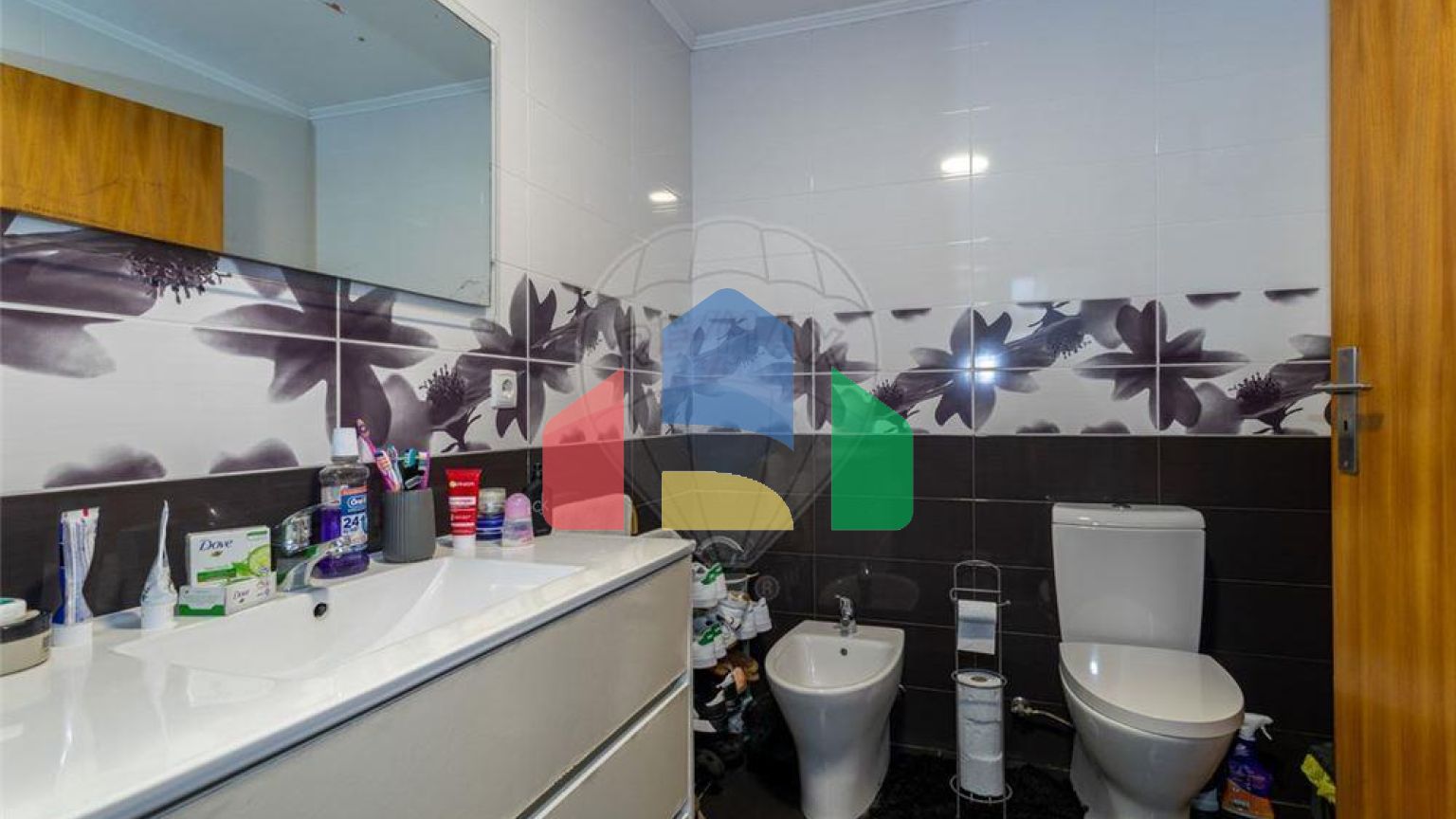 Residential - Single Family Home - T3 - Rabo de Peixe, Ribeira Grande - PT