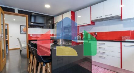 Residential - Single Family Home - T3 - Rabo de Peixe, Ribeira Grande - PT