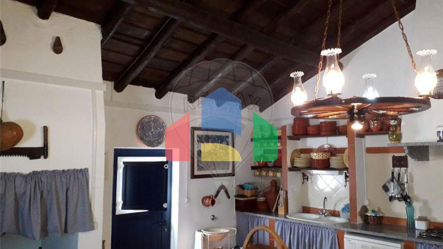 Residential - Single Family Home - T2 - S.Sebastião da Giesteira e Nossa Sra da Boa Fé, Évora - PT