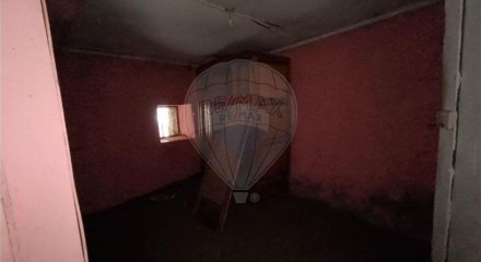 Residential - Single Family Home - T3 - Vale de Estrela, Guarda - PT