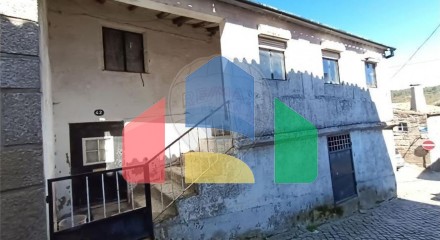 Residential - Single Family Home - T3 - Vale de Estrela, Guarda - PT
