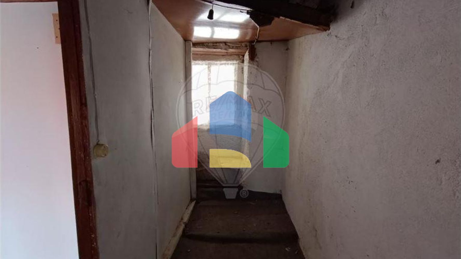 Residential - Single Family Home - T3 - Vale de Estrela, Guarda - PT