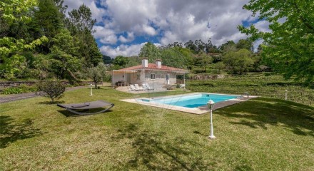 Residential - Single Family Home - T3 - Bouro (Santa Maria), Amares - PT