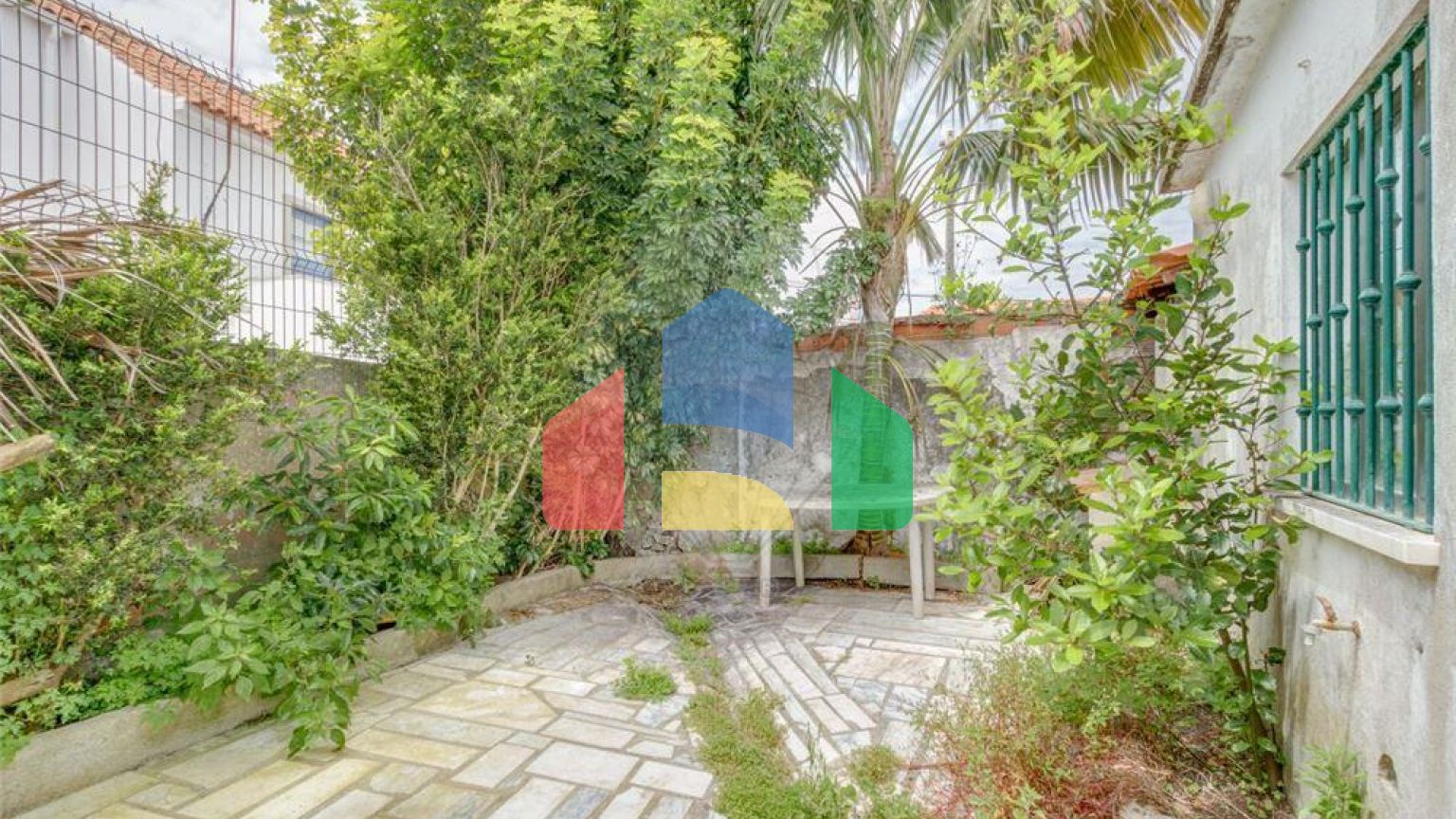 Residential - Single Family Home - T2 - Colares, Sintra - PT