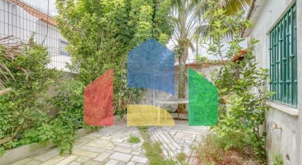 Residential - Single Family Home - T2 - Colares, Sintra - PT