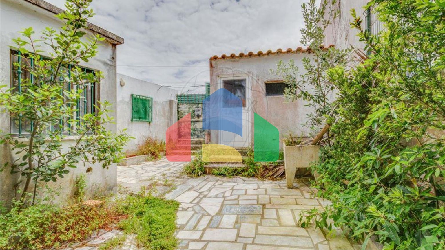 Residential - Single Family Home - T2 - Colares, Sintra - PT