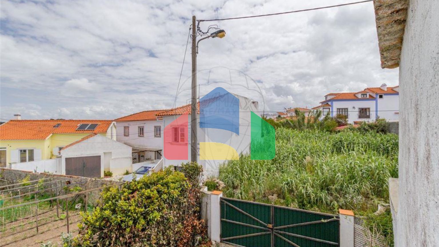 Residential - Single Family Home - T2 - Colares, Sintra - PT