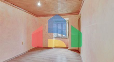 Residential - Single Family Home - T2 - Colares, Sintra - PT