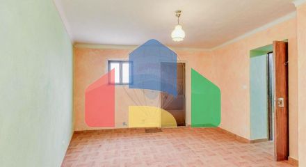 Residential - Single Family Home - T2 - Colares, Sintra - PT