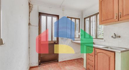 Residential - Single Family Home - T2 - Colares, Sintra - PT