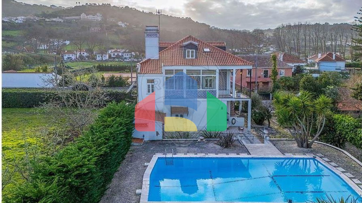 Residential - Single Family Home - T7 - Colares, Sintra - PT