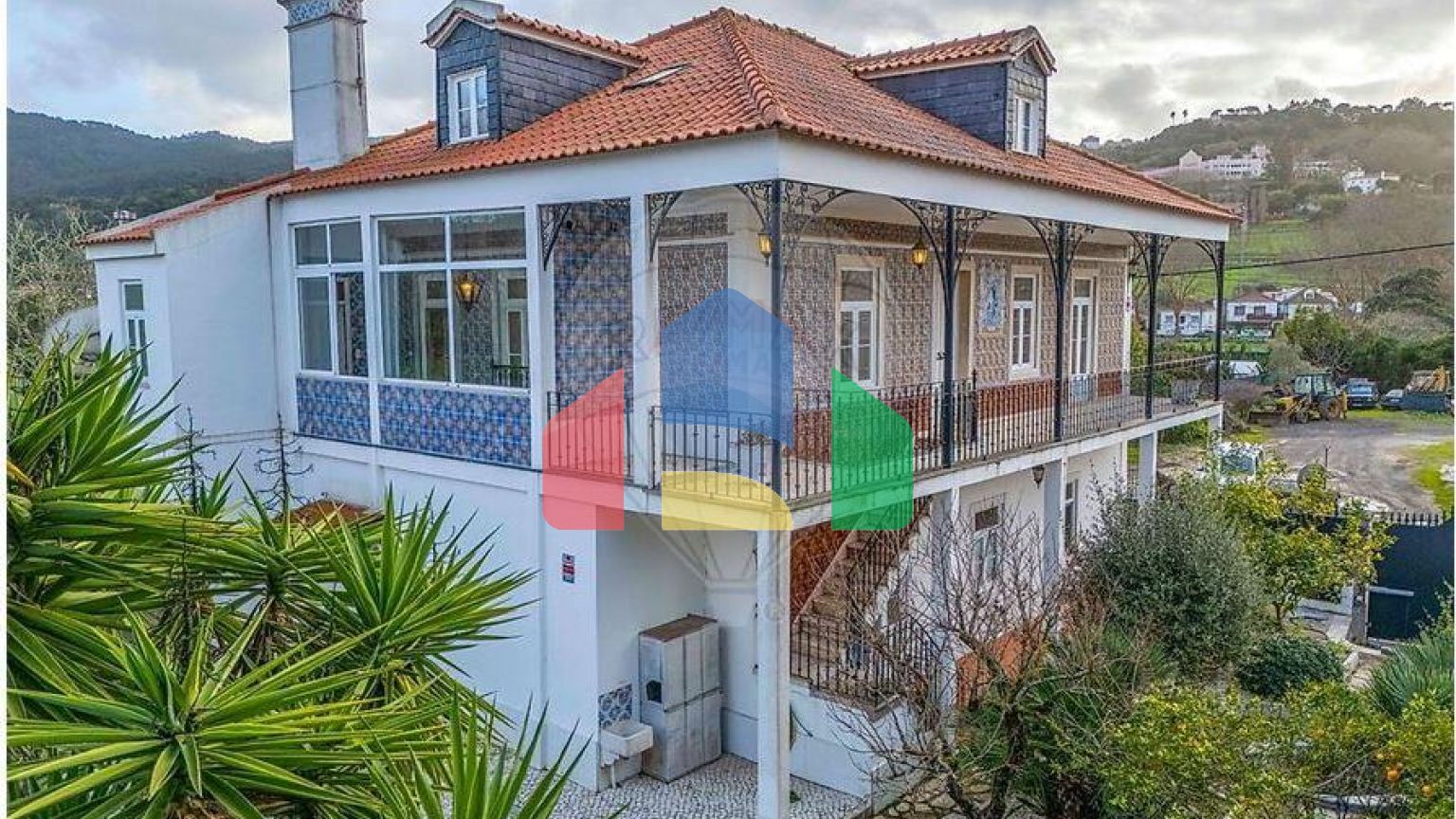 Residential - Single Family Home - T7 - Colares, Sintra - PT