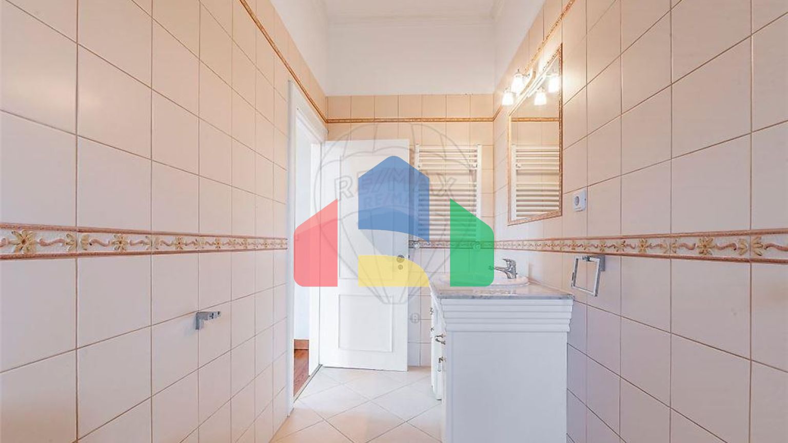 Residential - Single Family Home - T7 - Colares, Sintra - PT