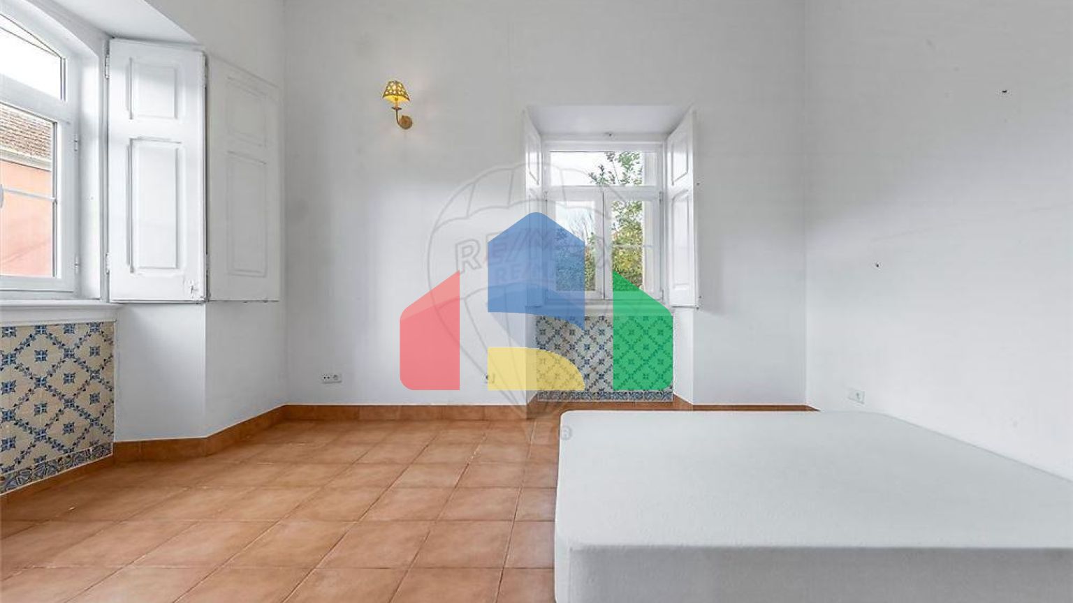 Residential - Single Family Home - T7 - Colares, Sintra - PT