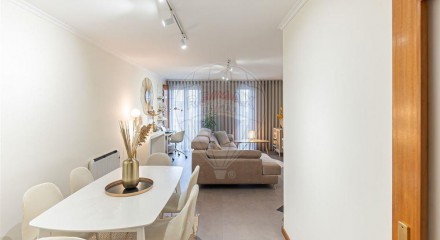 Residential - Condo/Apartment - T2 - Touguinha e Touguinhó, Vila do Conde - PT