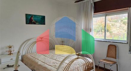 Residential - Single Family Home - T3 - Granja Nova e Vila Chã da Beira, Tarouca - PT