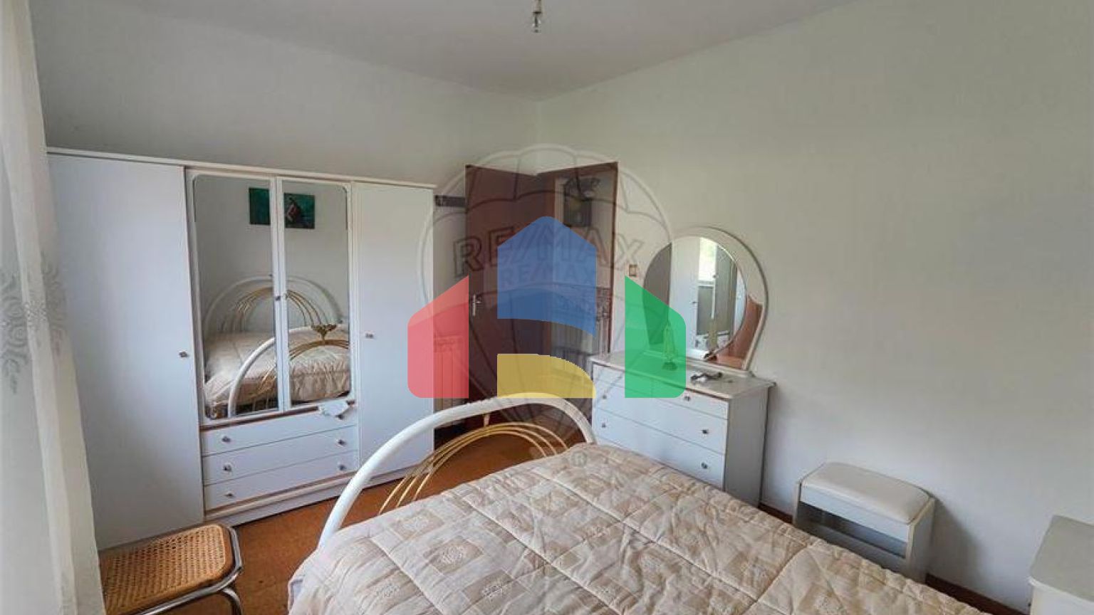 Residential - Single Family Home - T3 - Granja Nova e Vila Chã da Beira, Tarouca - PT