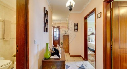 Residential - Condo/Apartment - T2 - Eixo e Eirol, Aveiro - PT