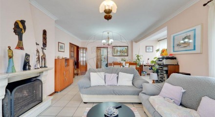Residential - Condo/Apartment - T2 - Eixo e Eirol, Aveiro - PT