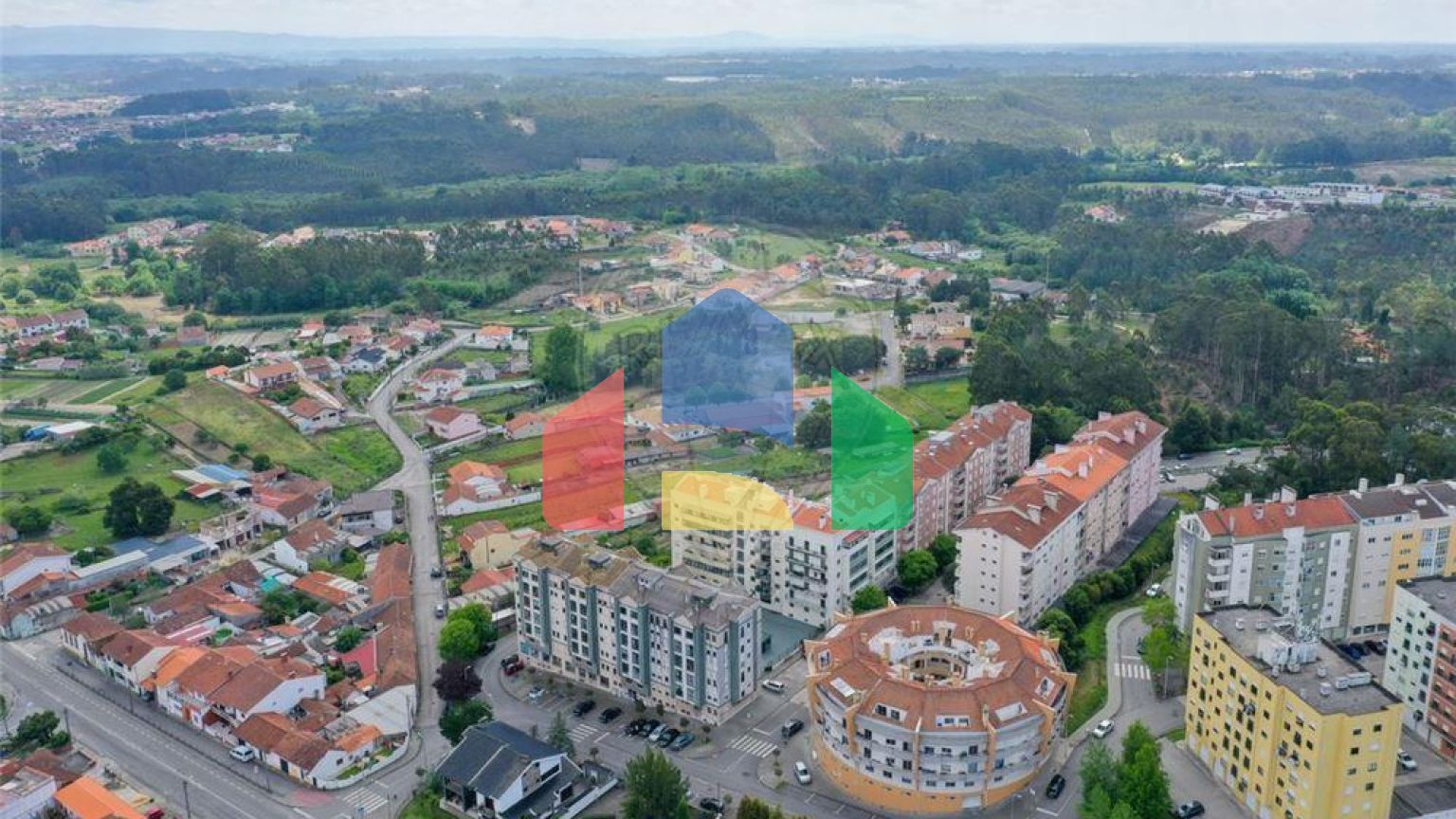 Residential - Condo/Apartment - T2 - Eixo e Eirol, Aveiro - PT