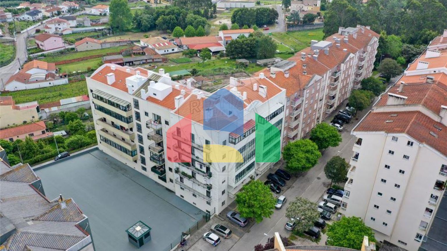 Residential - Condo/Apartment - T2 - Eixo e Eirol, Aveiro - PT