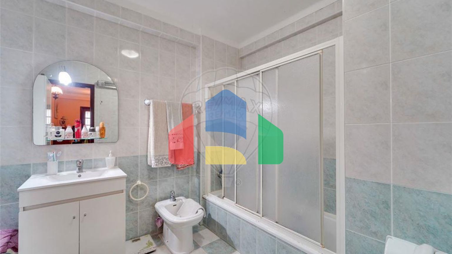 Residential - Condo/Apartment - T2 - Eixo e Eirol, Aveiro - PT