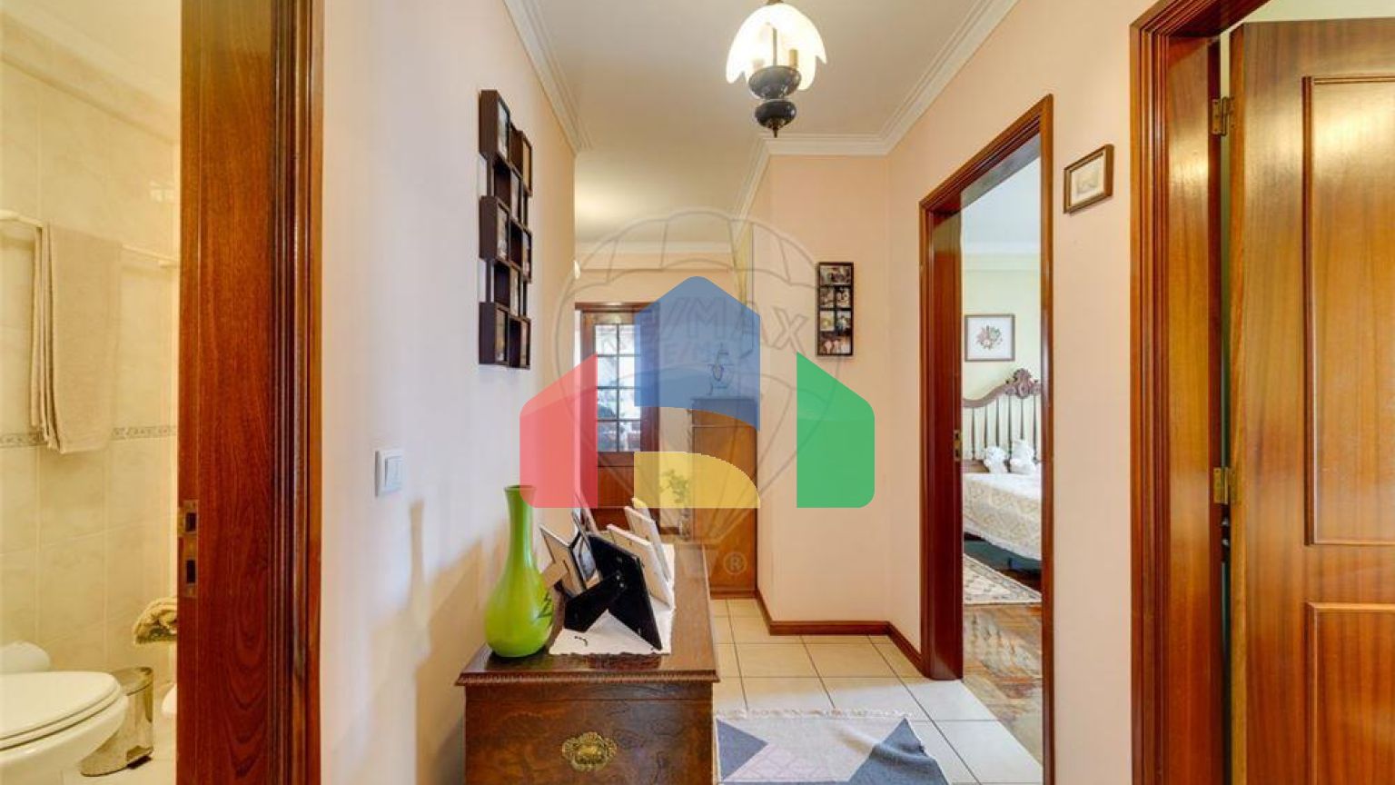 Residential - Condo/Apartment - T2 - Eixo e Eirol, Aveiro - PT