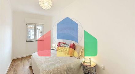 Residential - Condo/Apartment - T2 - Castanheira do Ribatejo e Cachoeiras, Vila Franca de Xira - PT