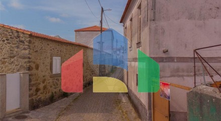Residential - Single Family Home - T3 - Nogueira da Regedoura, Santa Maria da Feira - PT