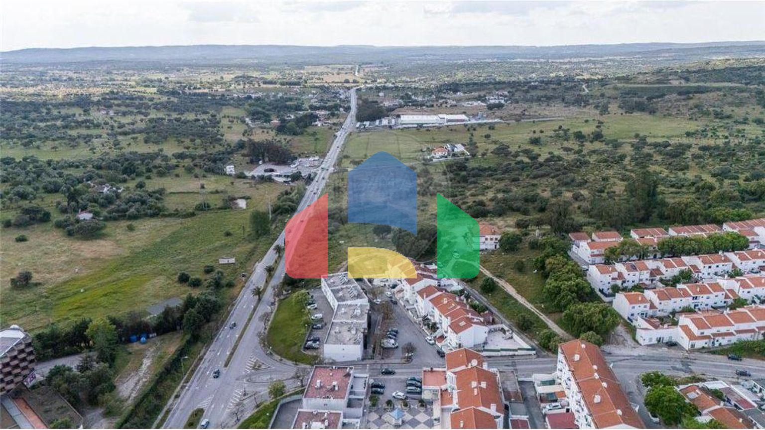 Residential - Condo/Apartment - T3 - Malagueira e Horta das Figueiras, Évora - PT