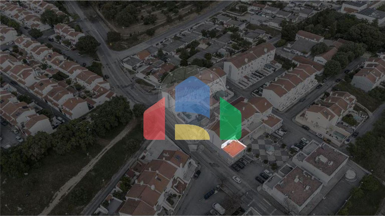 Residential - Condo/Apartment - T3 - Malagueira e Horta das Figueiras, Évora - PT