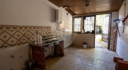 Residential - Single Family Home - T1 - Almeirim, Almeirim - PT