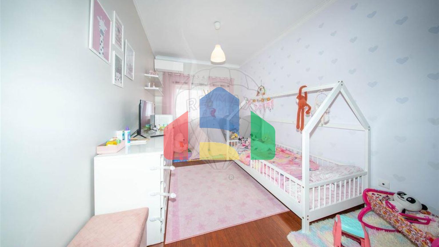 Residential - Single Family Home - T4 - Almeirim, Almeirim - PT