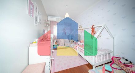 Residential - Single Family Home - T4 - Almeirim, Almeirim - PT