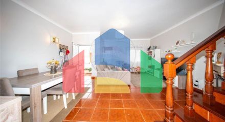 Residential - Single Family Home - T4 - Almeirim, Almeirim - PT