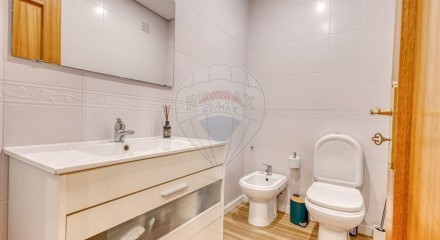 Residential - Condo/Apartment - T3 - Oliveira do Douro, Vila Nova de Gaia - PT