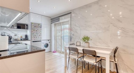 Residential - Condo/Apartment - T3 - Oliveira do Douro, Vila Nova de Gaia - PT