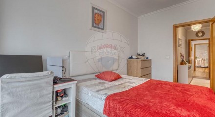 Residential - Condo/Apartment - T3 - Oliveira do Douro, Vila Nova de Gaia - PT