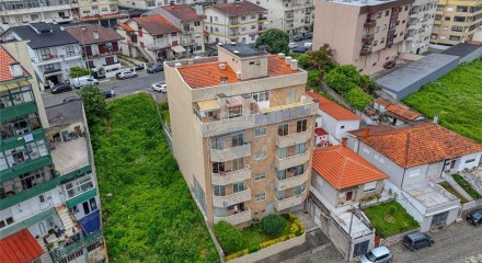 Residential - Condo/Apartment - T3 - Oliveira do Douro, Vila Nova de Gaia - PT