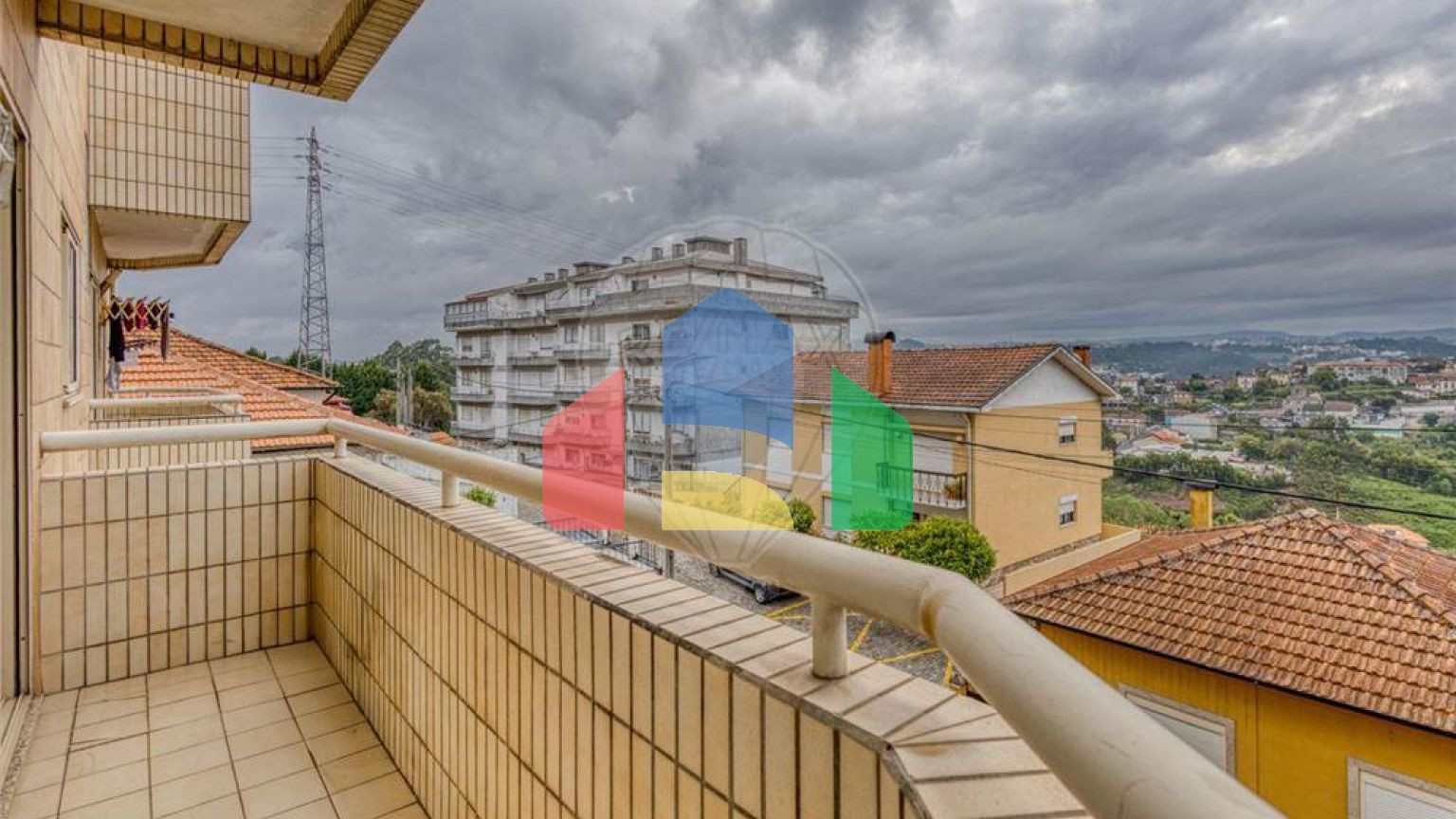 Residential - Condo/Apartment - T3 - Oliveira do Douro, Vila Nova de Gaia - PT