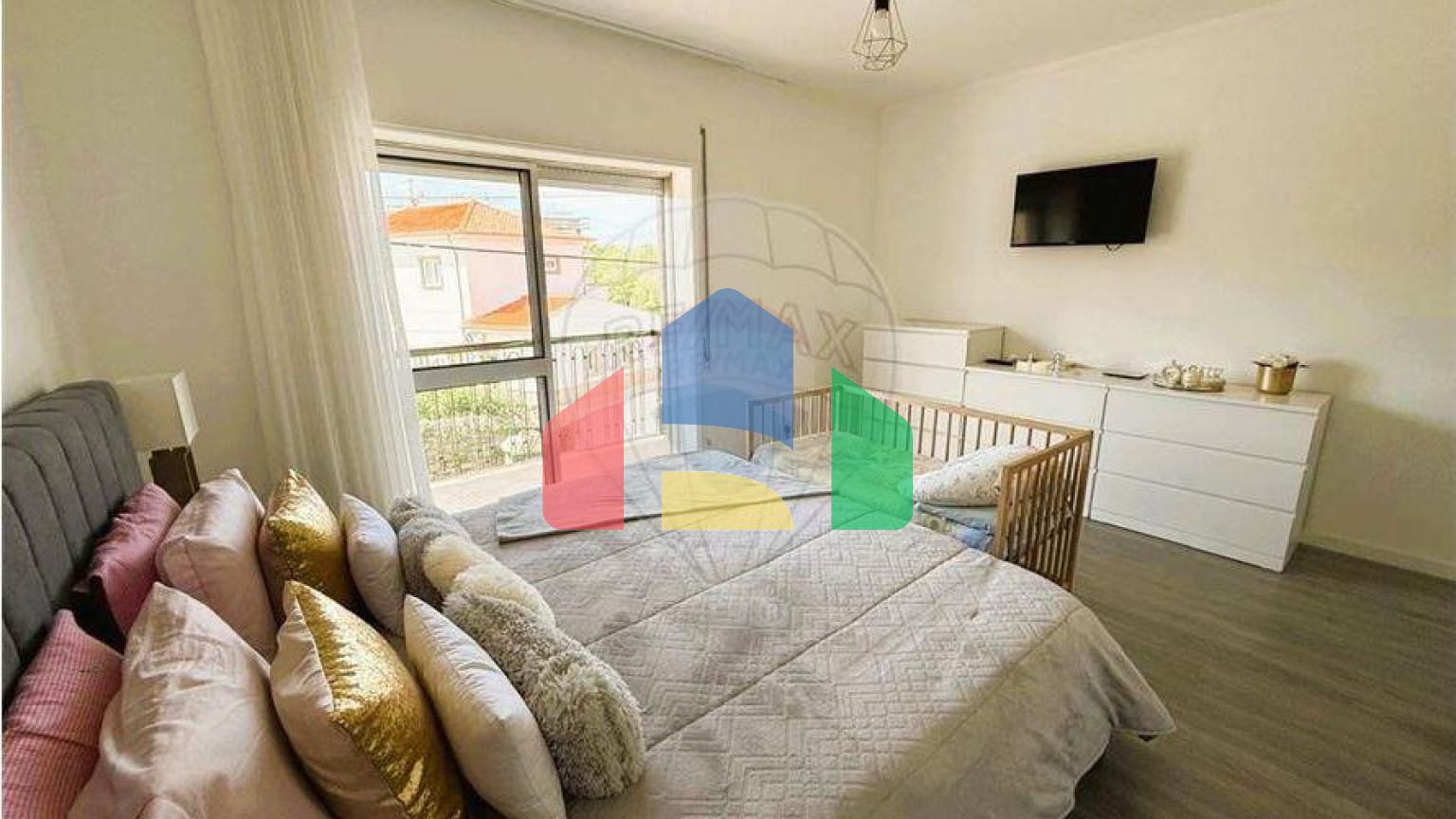 Residential - Condo/Apartment - T2 - Oliveira do Douro, Vila Nova de Gaia - PT