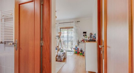 Residential - Condo/Apartment - T2 - Igreja Nova e Cheleiros, Mafra - PT
