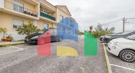 Residential - Condo/Apartment - T2 - Igreja Nova e Cheleiros, Mafra - PT