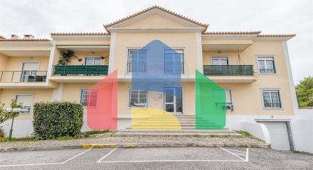 Residential - Condo/Apartment - T2 - Igreja Nova e Cheleiros, Mafra - PT