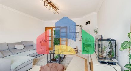 Residential - Condo/Apartment - T2 - Igreja Nova e Cheleiros, Mafra - PT