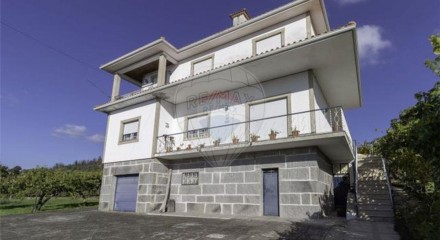 Residential - Single Family Home - T5 - Ancede e Ribadouro, Baiao - PT